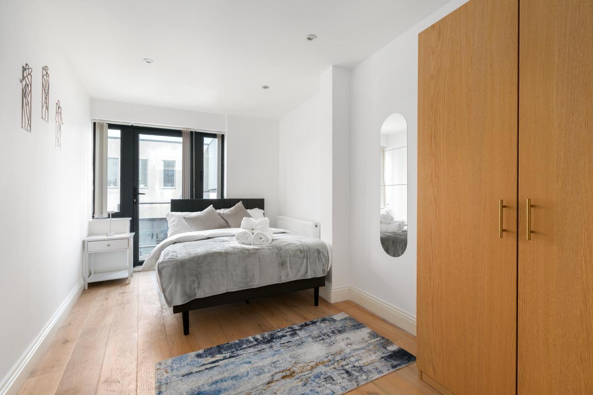 Angel 2br Light-filled Tf 2 Balcony London